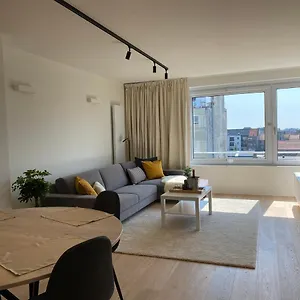 Hazel Luxueus , Oostende België